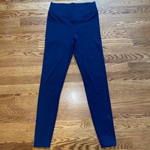 ✨Express✨crossover waist leggings